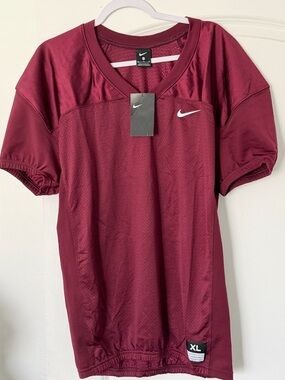 Nike Football Training Jersey Mens XL Red Mesh Athletic Shirt 908727-669 New